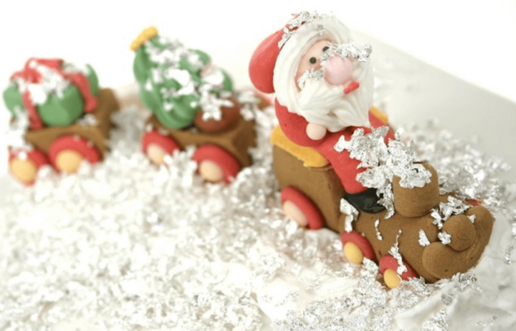 Edible Silver Leaf Santa